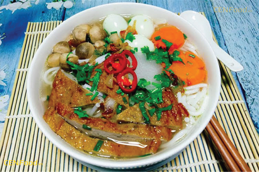 Bánh canh chả cá Nha Trang